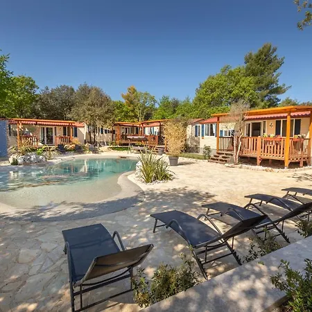 Mobile Homes Camp Garden Vestar 3* Rovinj