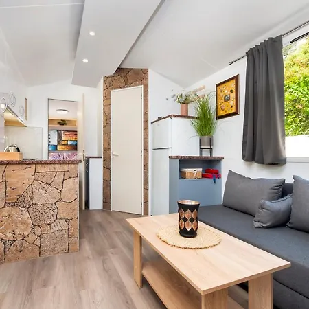 Mobile Homes Camp Garden Vestar 3*